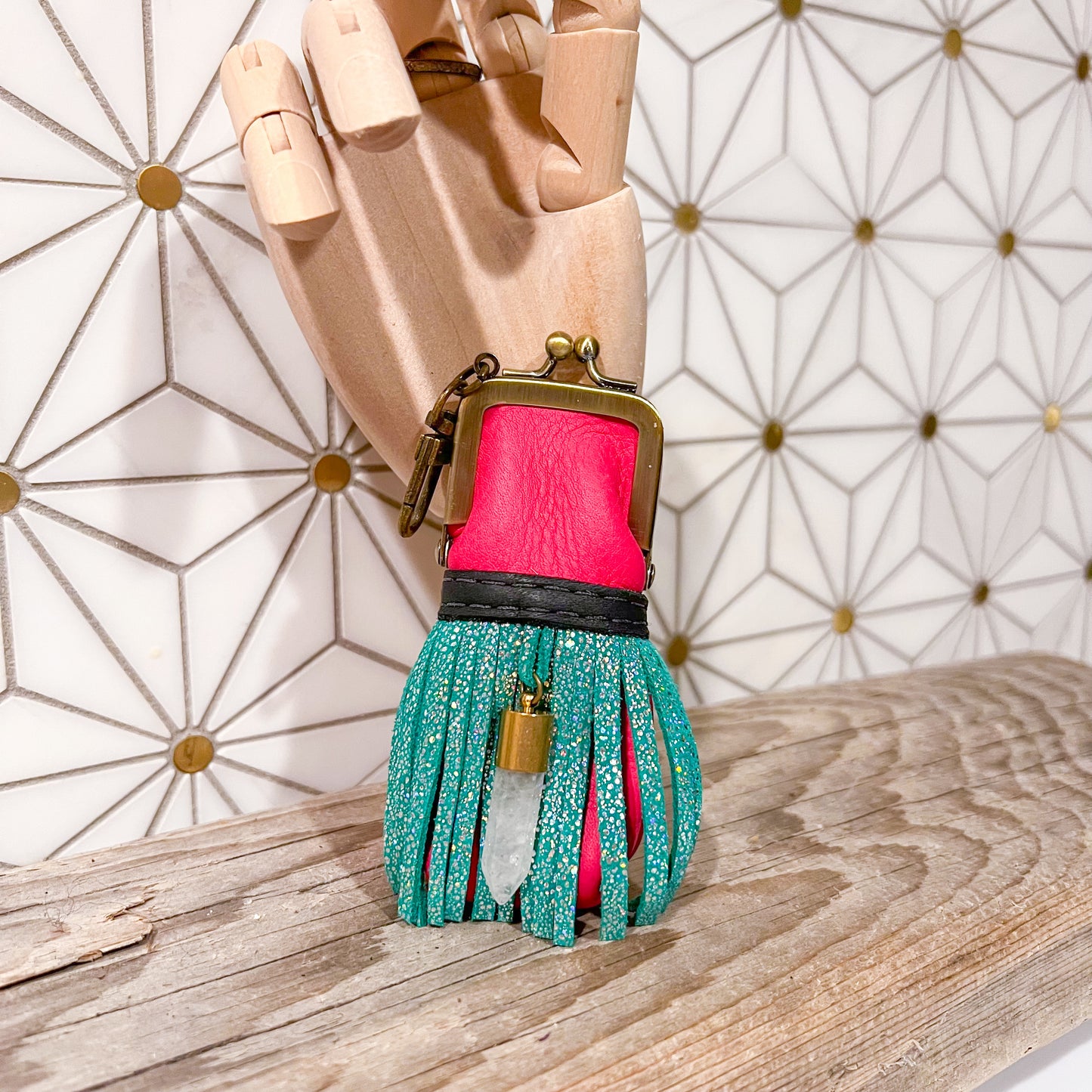 Kiss-Lock Lippy Clippy