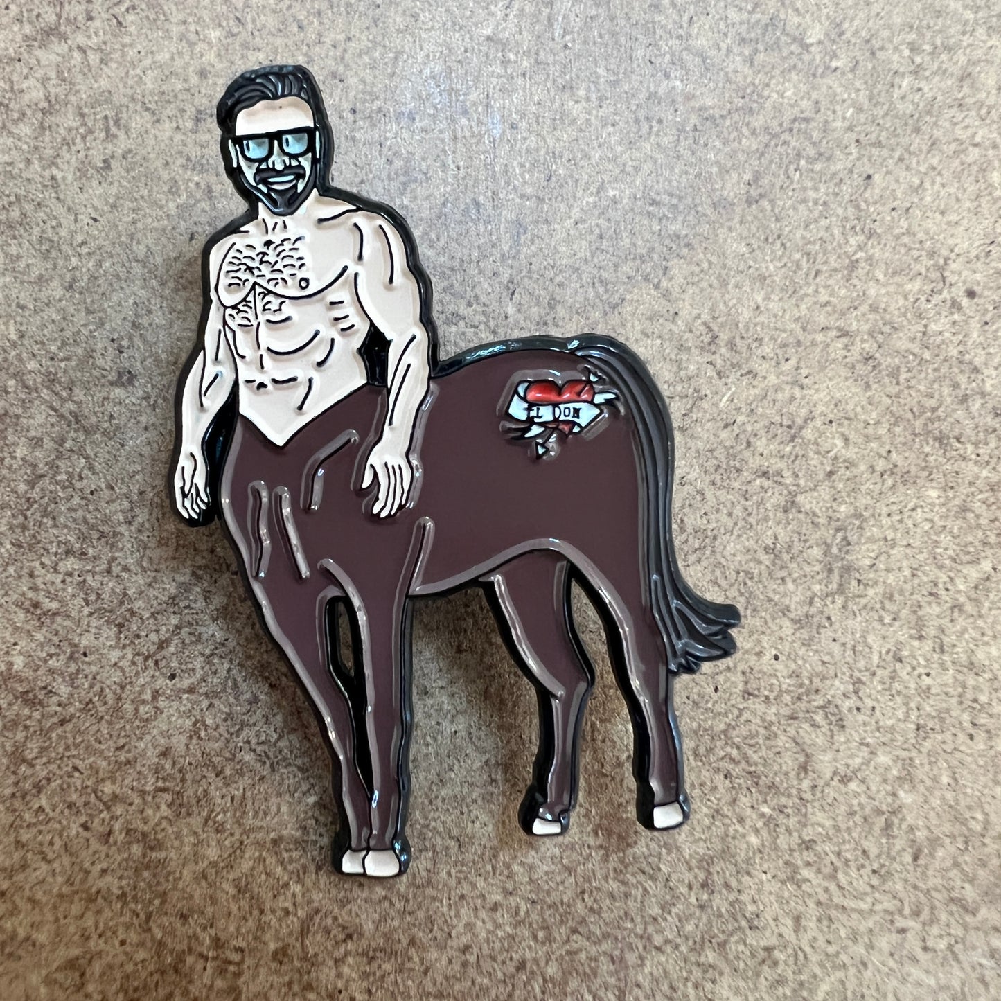 El Don Centaur pin