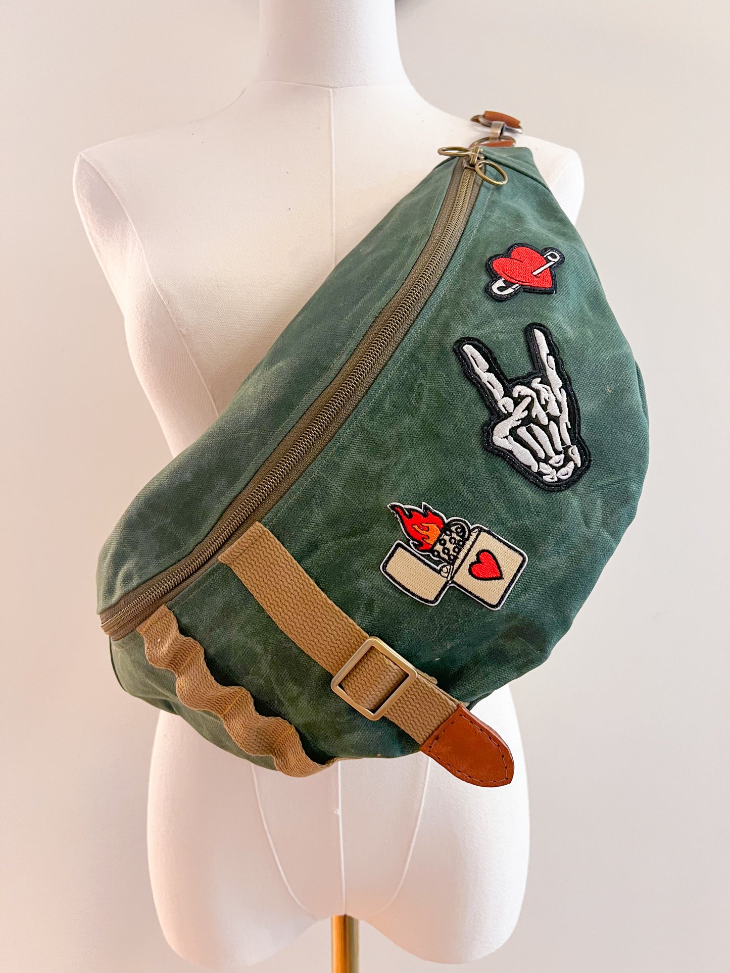 Major Houlihan - waxed canvas bum bag