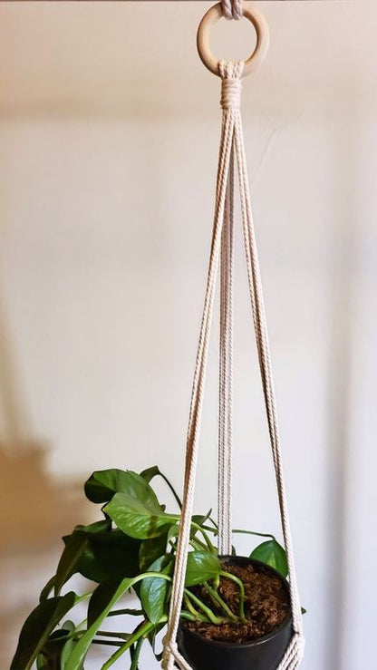 Macramé Plant Pot Hanger